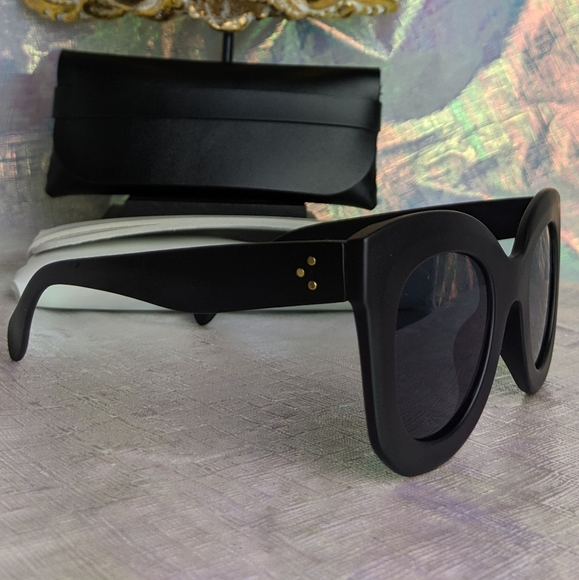 Cat Eye Frame Sunglasses Vintage Style Retro Sexy - Picture 11 of 17